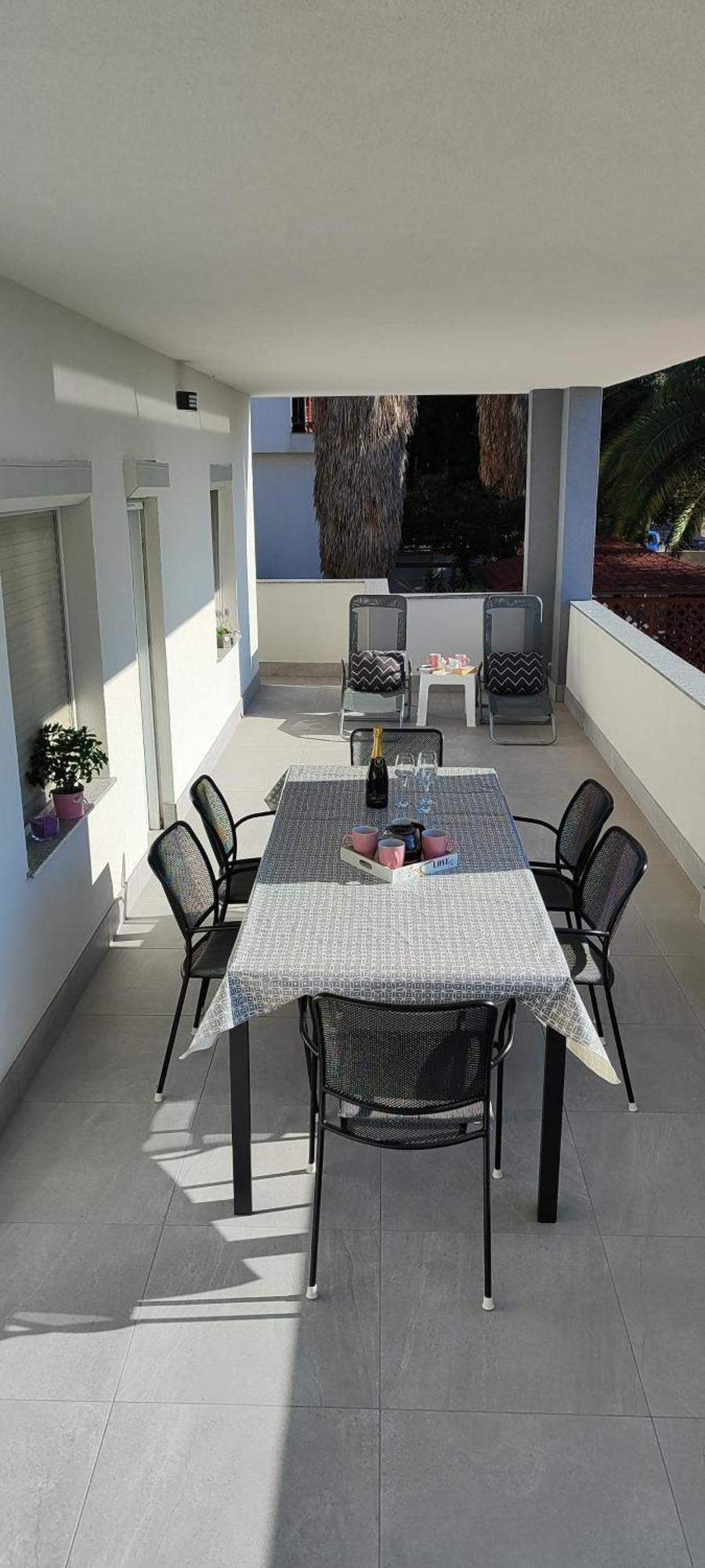 Apartman Emily, 6 Plus 2 Guests, Newly Refurbished プーラ エクステリア 写真