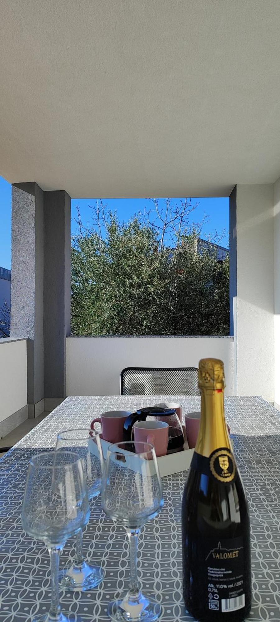 Apartman Emily, 6 Plus 2 Guests, Newly Refurbished プーラ エクステリア 写真